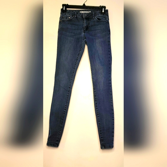 Tractr Denim - Tractr Skinny Midrise Jeans